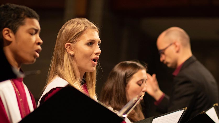 Students perform in Chapel during LR Christmas performance