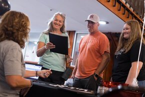 Parents and students register for LR Family Weekend