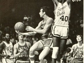 Rick Barnes takes the shot in 1977