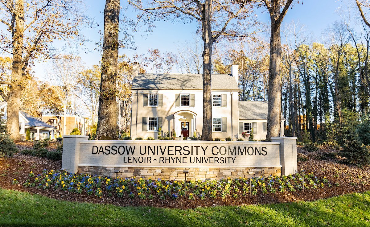 Dassow University Commons house and sign