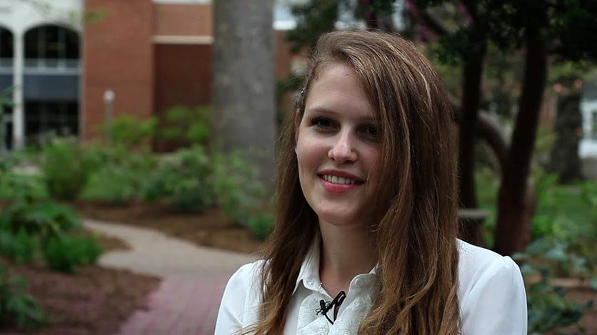 Brazil native Maíra discusses her choice to study at Lenoir-Rhyne.